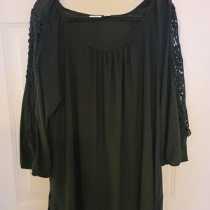 Blouse with arm detail